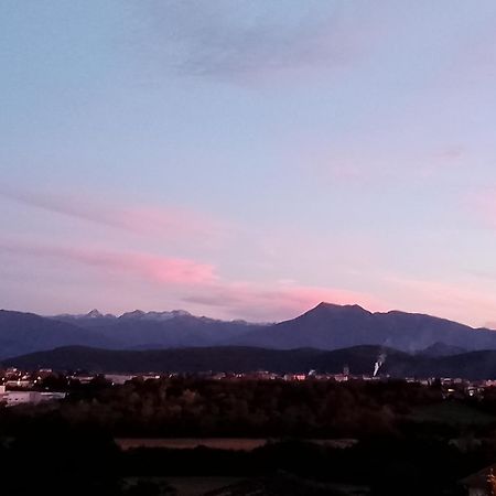 Pyrenees Vue Gite - Vues Fantastique, Parking Gratuit Sur Place & Piscine Saint Gaudens Exteriér fotografie